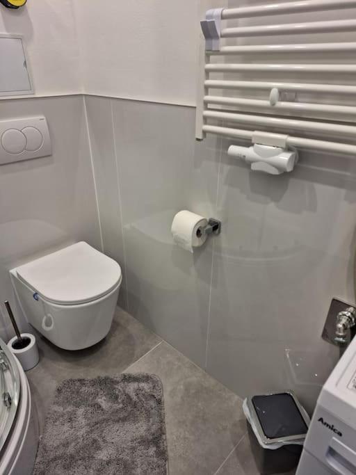 Kleines City Apartment Schweinfurt Extérieur photo